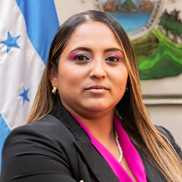 Karlin Isvela Álvarez Paz